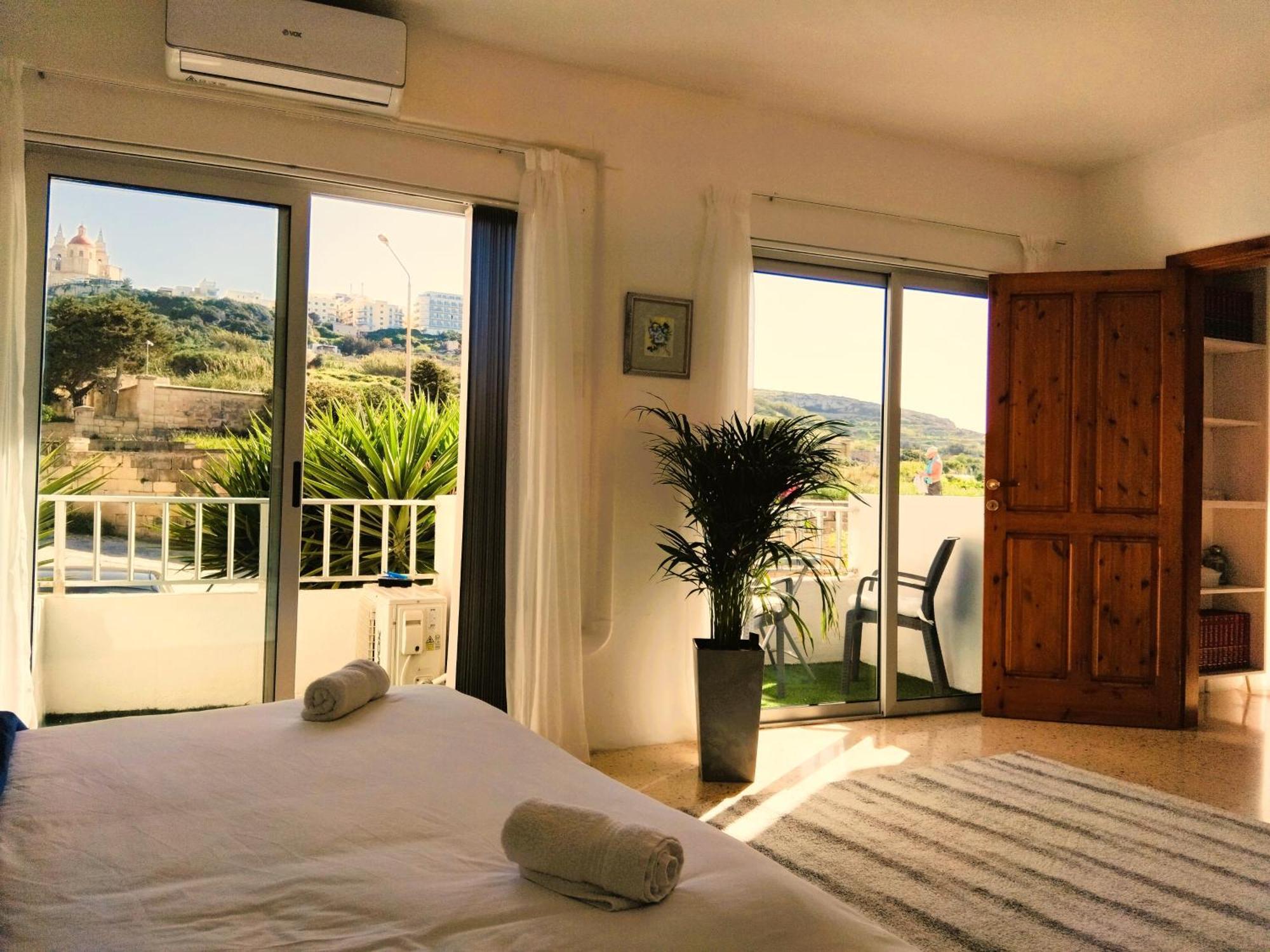 Close To Beach Unique & Cozy Apartment 3 Balconies Country Views Меллиеха Экстерьер фото